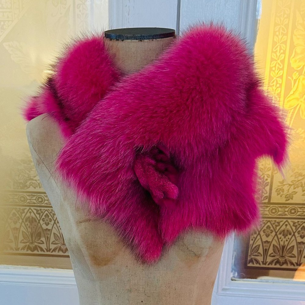 HOT PINK FOX FUR STOLE!